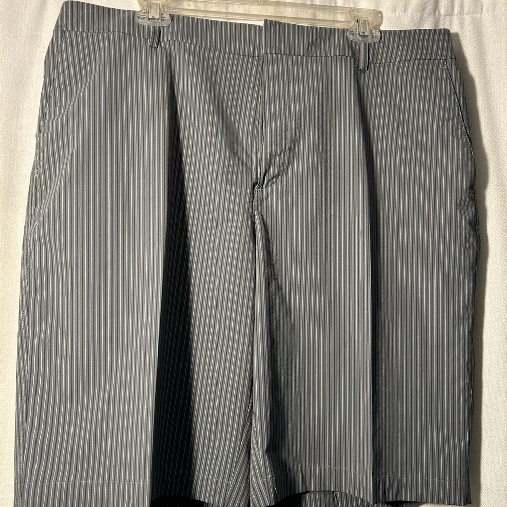 Under Armour Men's Pinstriped Gray Shorts